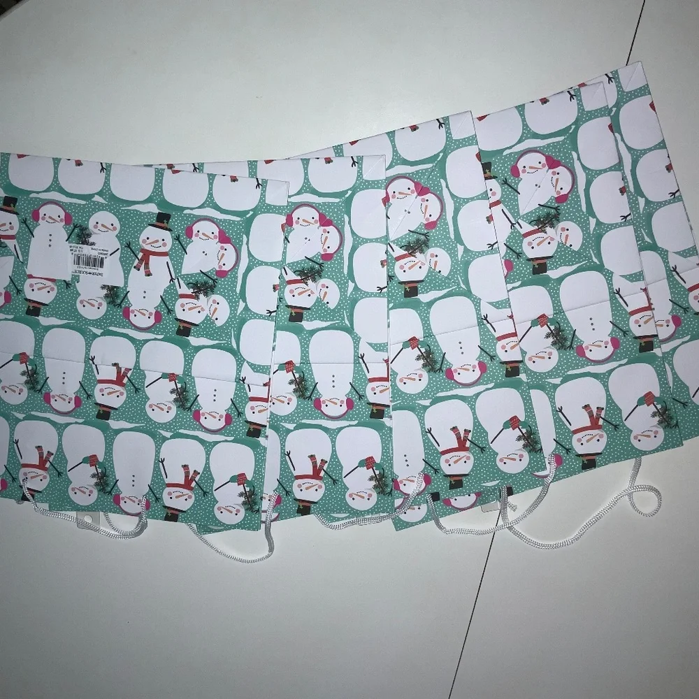 Paper Source 5 Snowmen large green white gift bags New